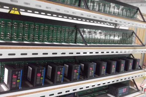 Prueba de rendimiento e inspección de apariencia de Tinko Hot Runner y control de temperatura